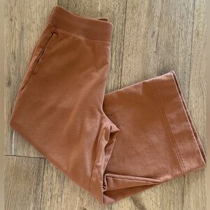 Uniqlo Cropped Sweatpants